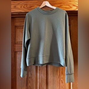 Avia Olive Green Pullover